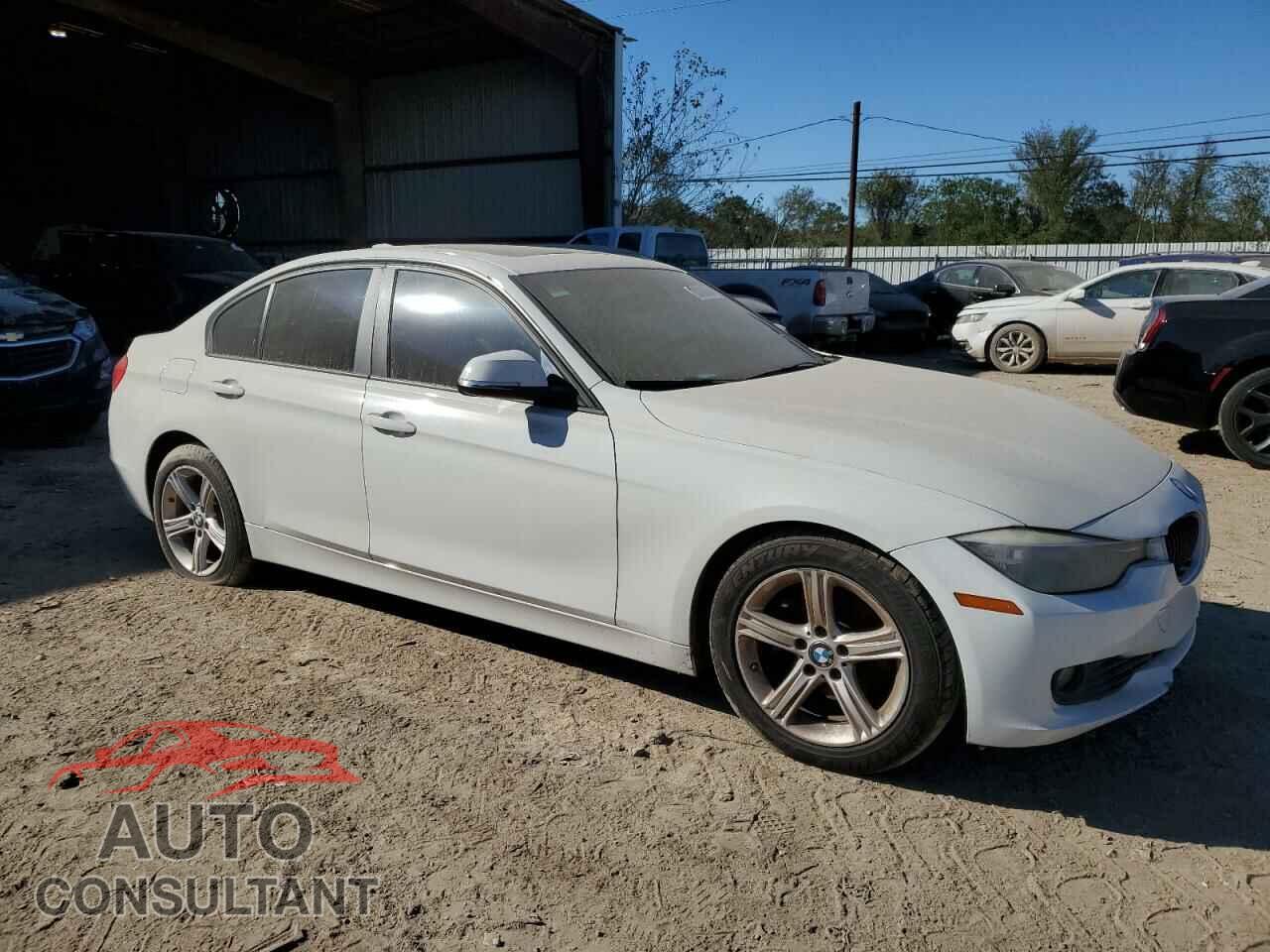 BMW 3 SERIES 2013 - WBA3A5C51DF353720