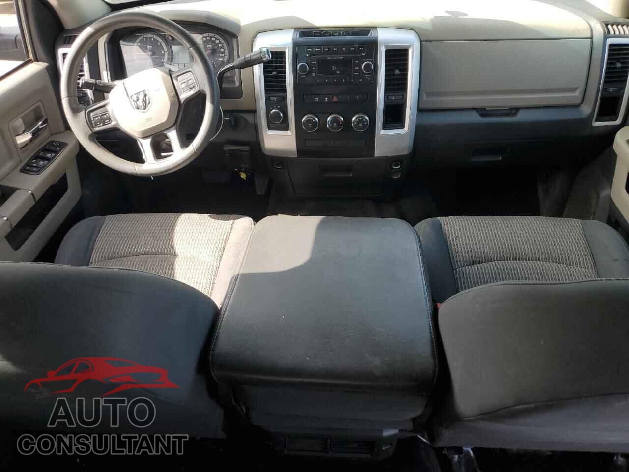DODGE RAM 1500 2012 - 1C6RD7LT8CS103662