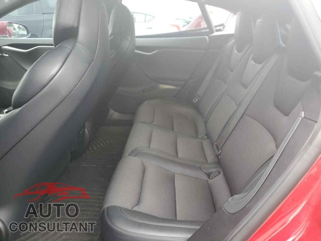 TESLA MODEL S 2018 - 5YJSA1E21JF295781