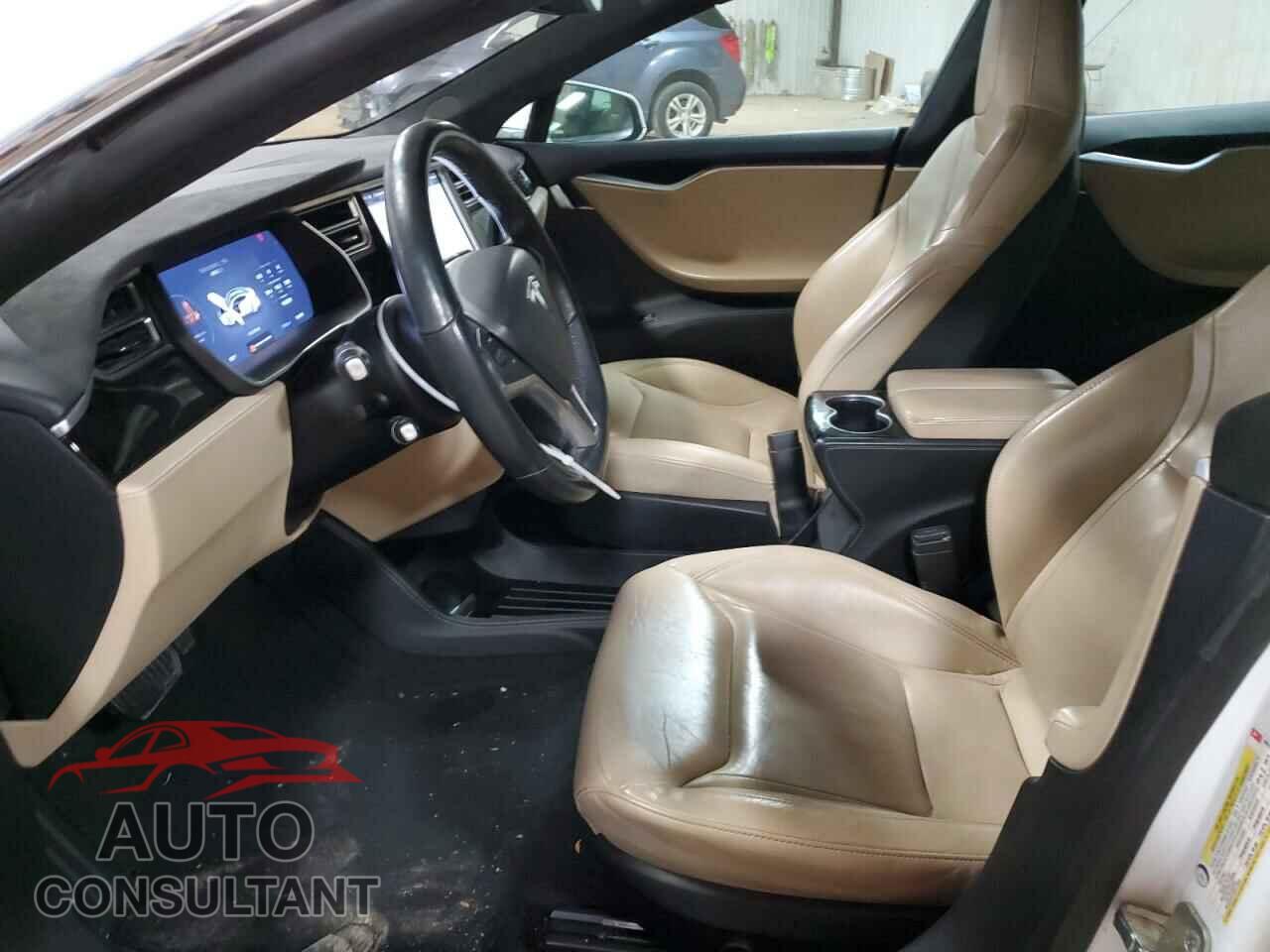 TESLA MODEL S 2015 - 5YJSA1H27FF092798