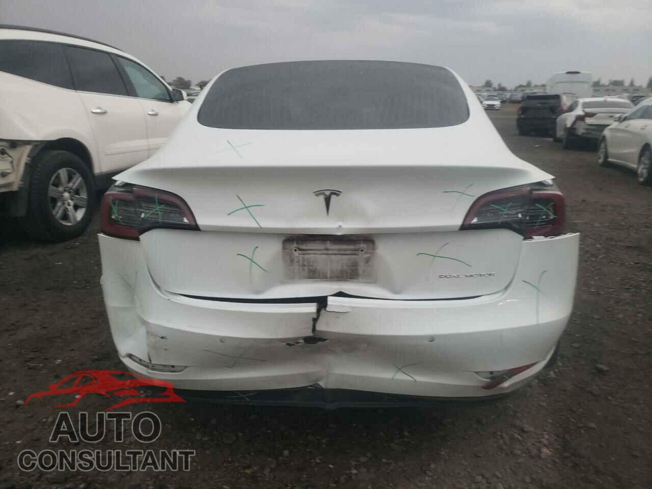 TESLA MODEL 3 2020 - 5YJ3E1EB2LF515926