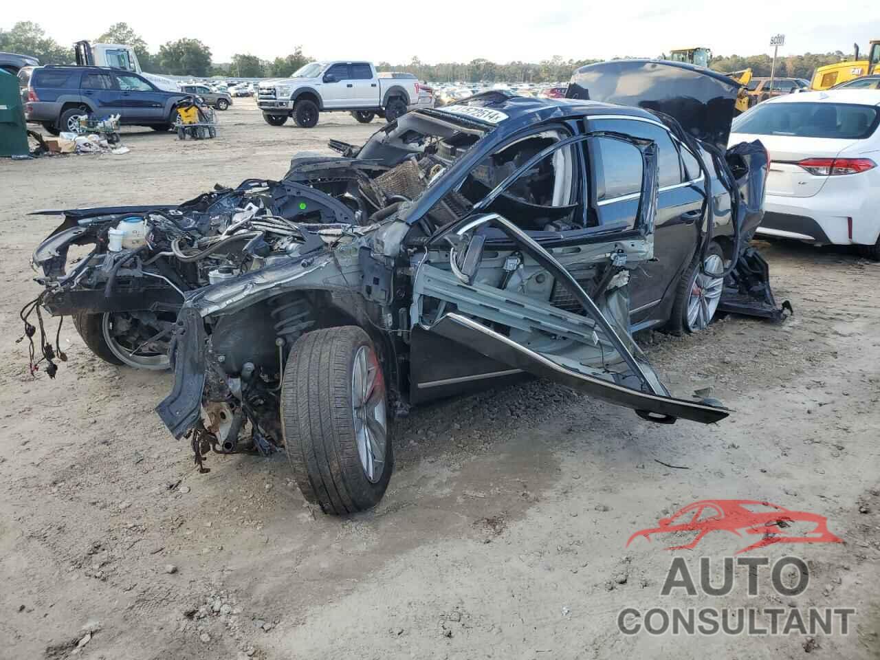 VOLKSWAGEN PASSAT 2017 - 1VWGT7A31HC029876