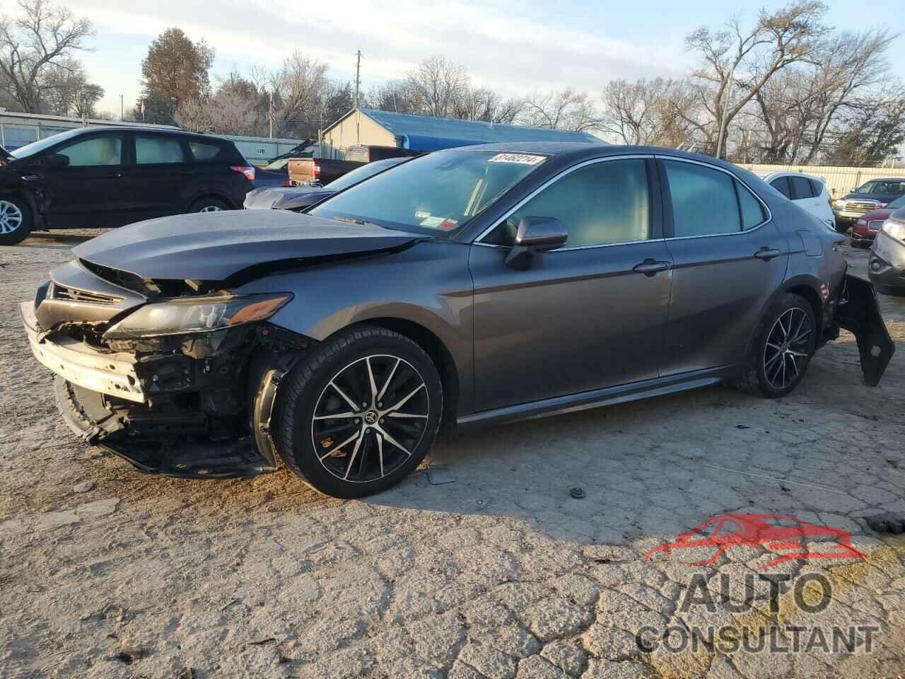 TOYOTA CAMRY 2021 - 4T1G11AK6MU605877