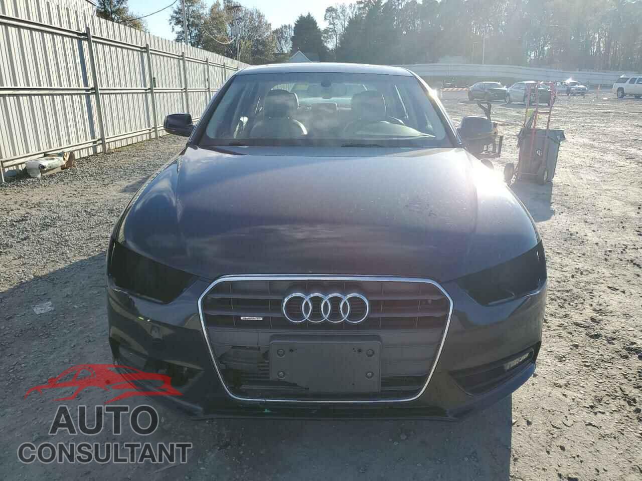 AUDI A4 2013 - WAUFFAFL0DN023042