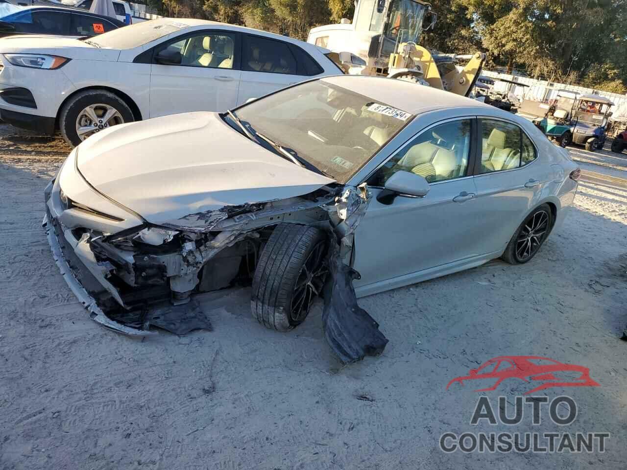 TOYOTA CAMRY 2022 - 4T1G11AKXNU065869