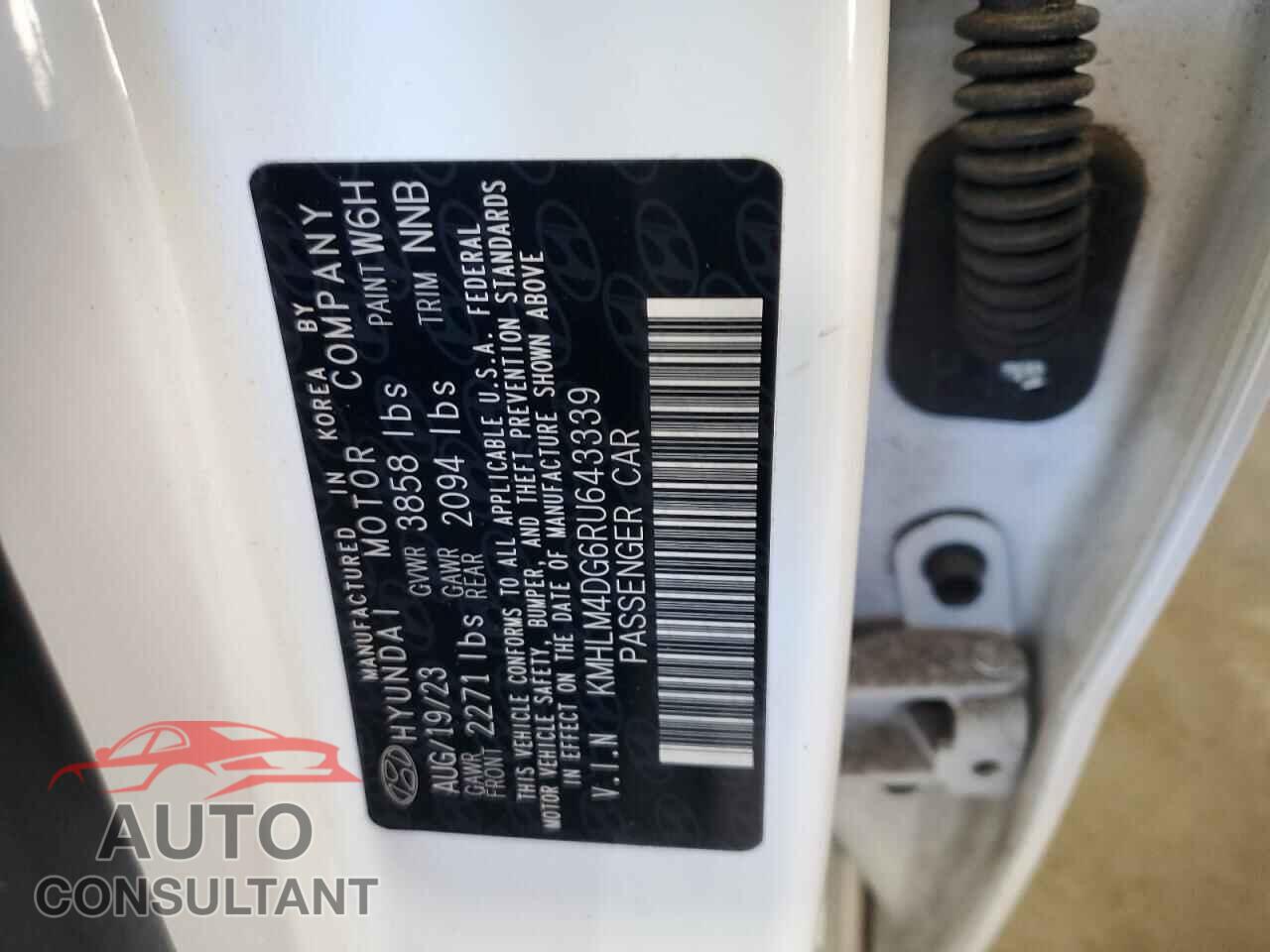 HYUNDAI ELANTRA 2024 - KMHLM4DG6RU643339