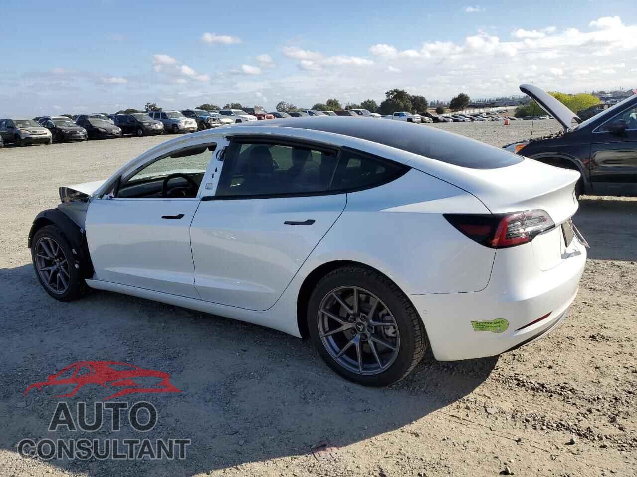TESLA MODEL 3 2022 - 5YJ3E1EB3NF326530