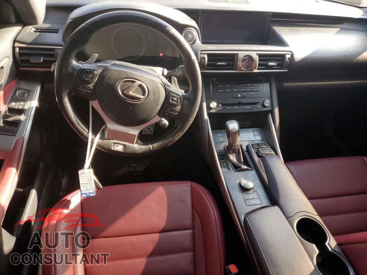 LEXUS IS 2017 - JTHCM1D23H5021229
