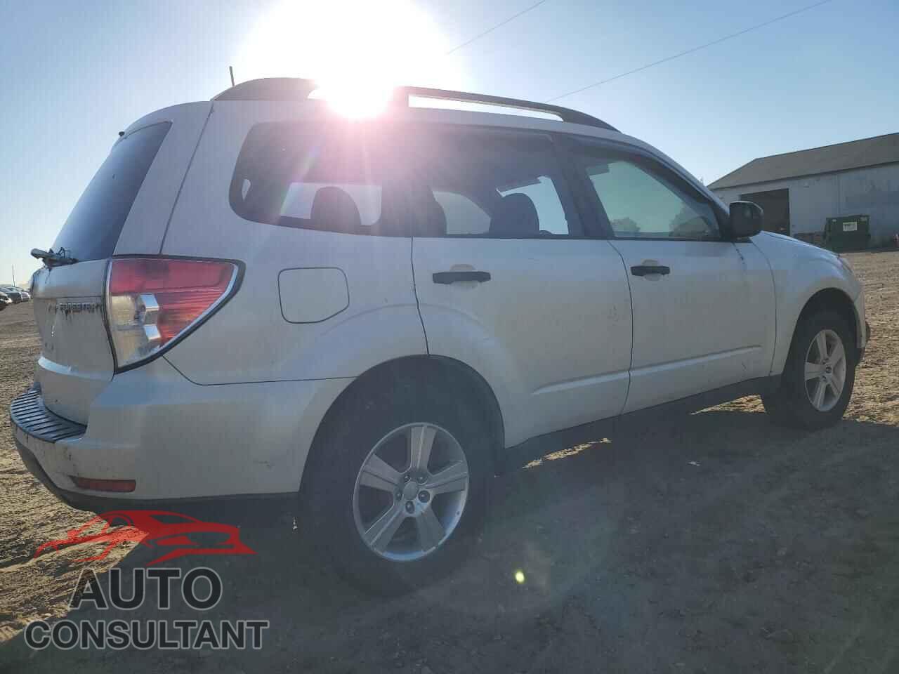 SUBARU FORESTER 2011 - JF2SHBBC9BH713876