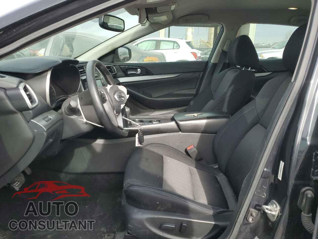 NISSAN MAXIMA 2016 - 1N4AA6AP2GC412340