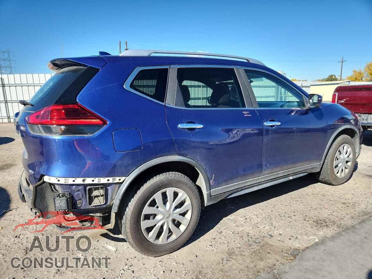 NISSAN ROGUE 2017 - KNMAT2MV8HP592750