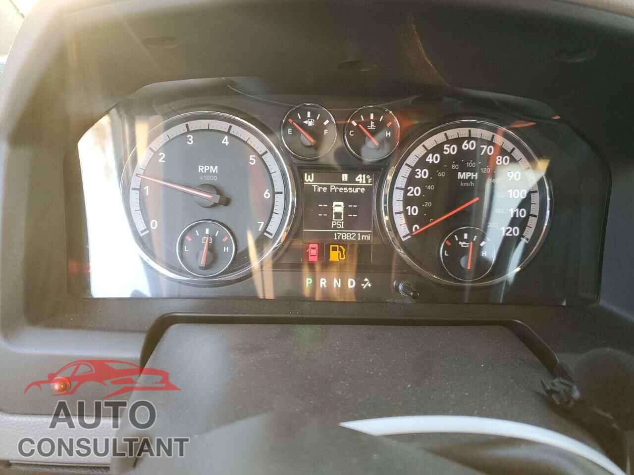 DODGE RAM 1500 2012 - 1C6RD7GP2CS220554