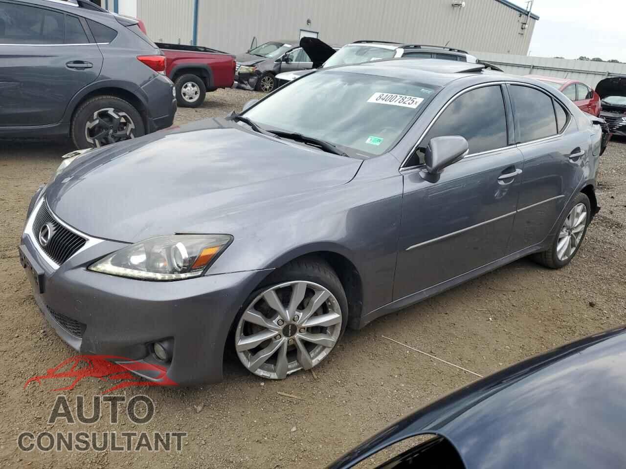 LEXUS IS 2012 - JTHCF5C21C5058923