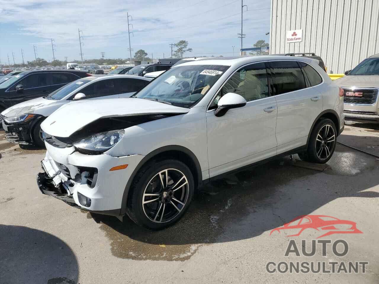 PORSCHE CAYENNE 2016 - WP1AA2A28GLA09453