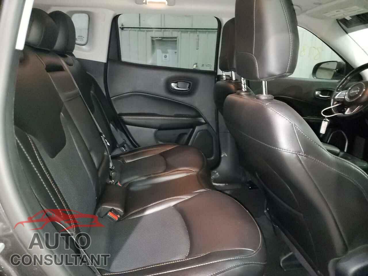 JEEP COMPASS 2020 - 3C4NJDCB1LT145143