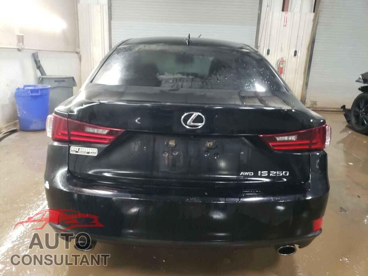 LEXUS IS 2014 - JTHCF1D29E5005140