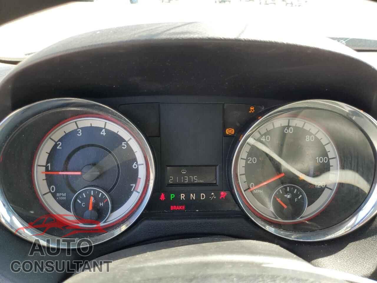 DODGE CARAVAN 2011 - 2D4RN3DG3BR742972