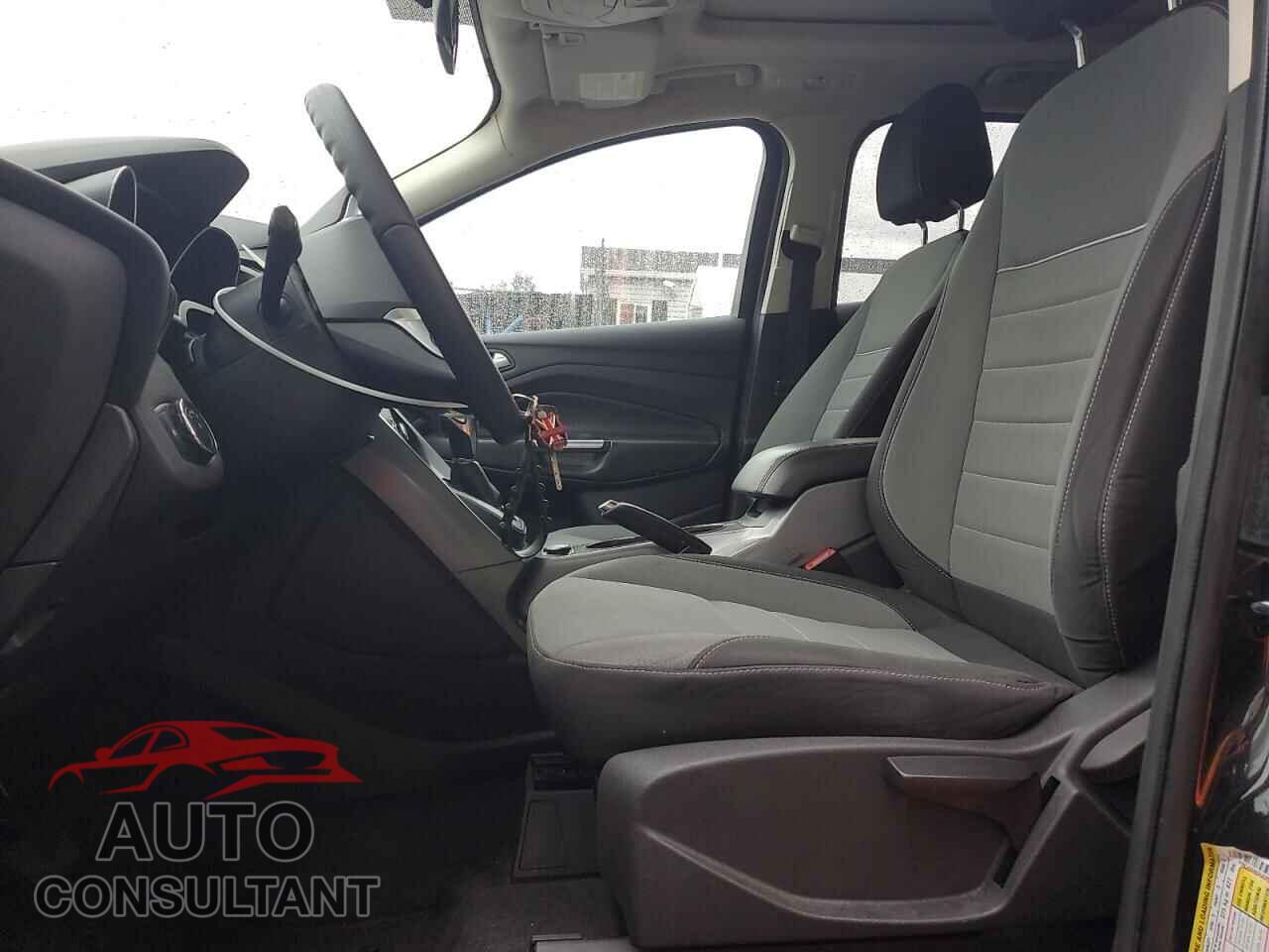 FORD ESCAPE 2013 - 1FMCU0G95DUA98166