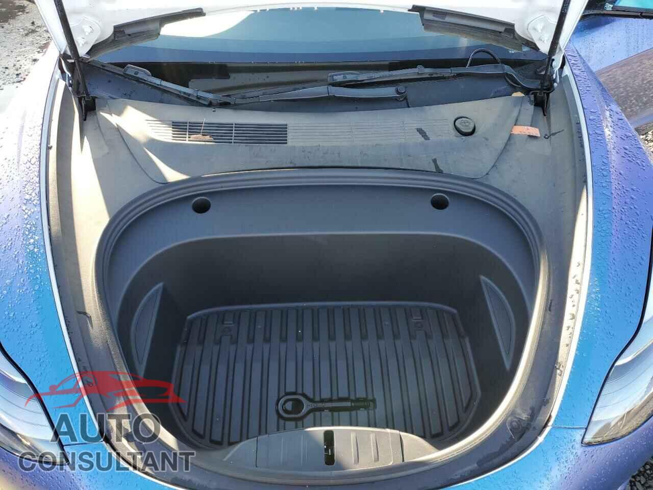 TESLA MODEL 3 2022 - 5YJ3E1EB2NF221977
