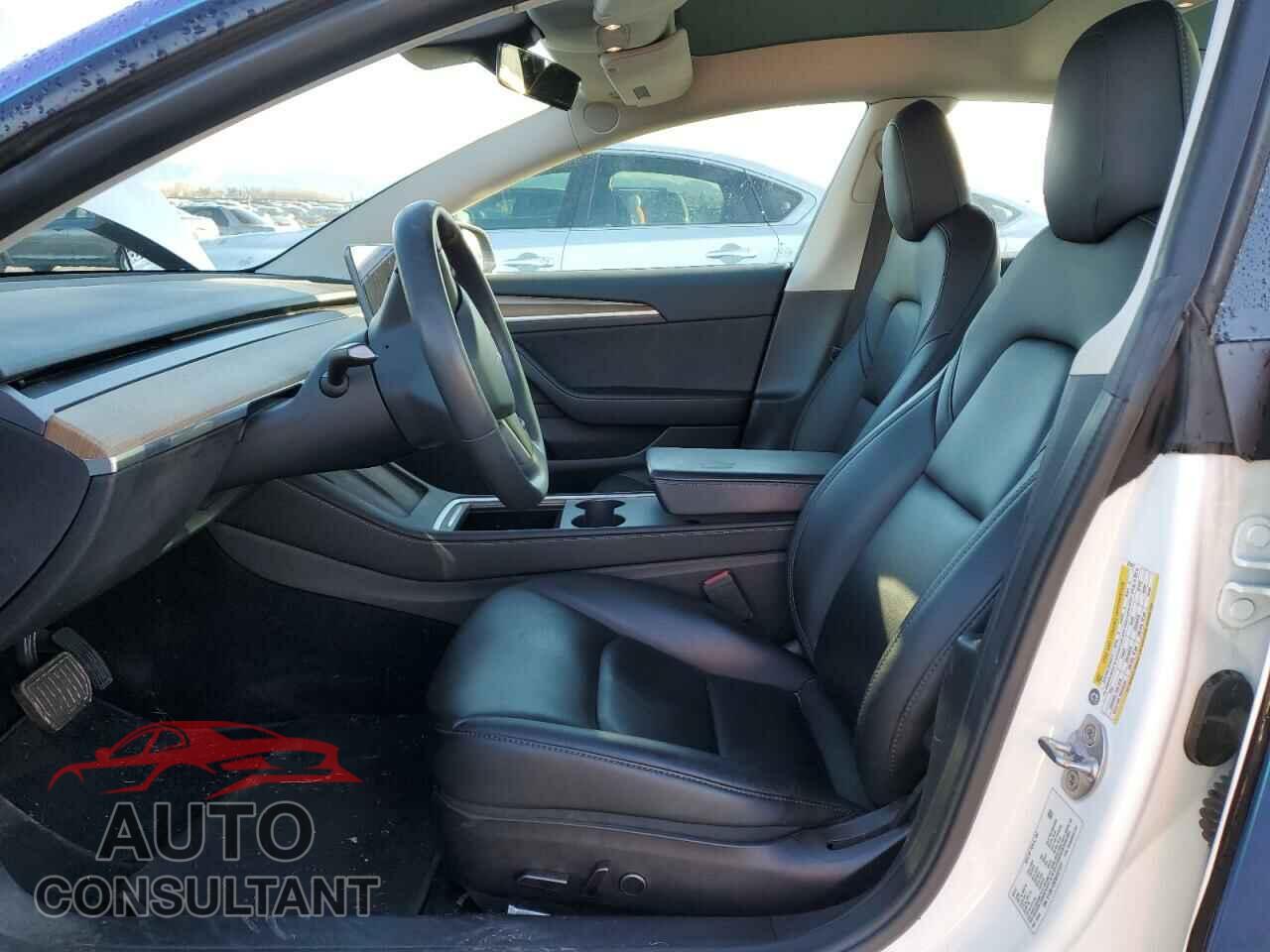 TESLA MODEL 3 2022 - 5YJ3E1EB2NF221977