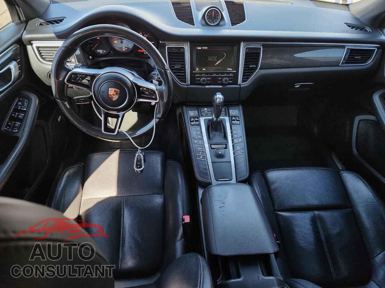 PORSCHE MACAN 2015 - WP1AB2A57FLB71578