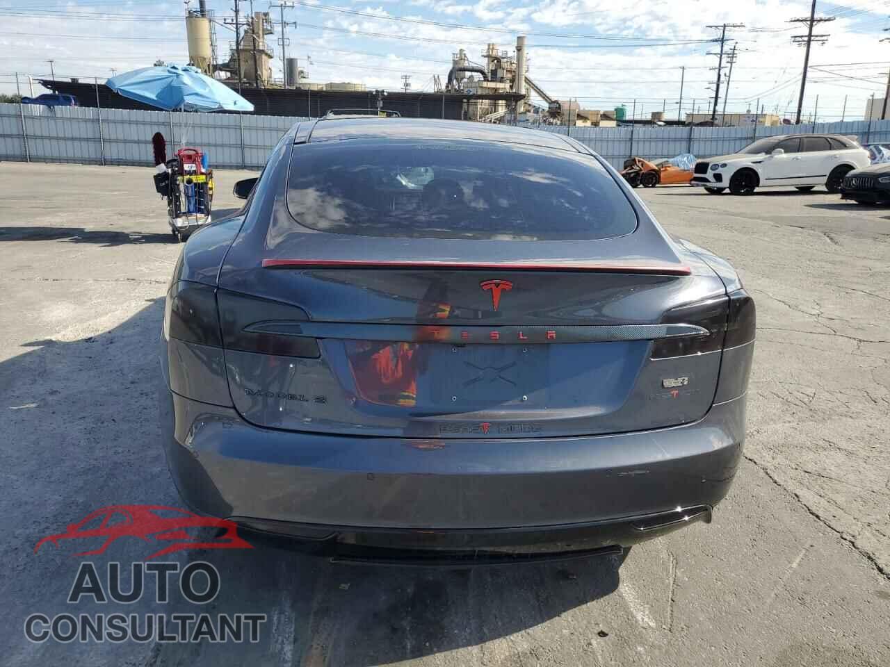 TESLA MODEL S 2014 - 5YJSA1H29EFP69154