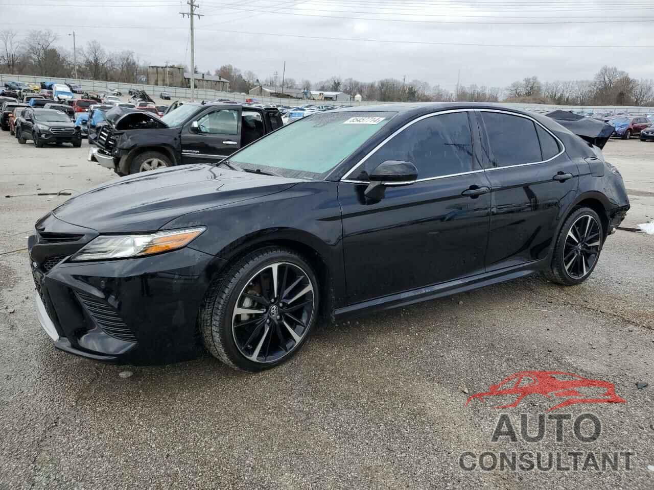 TOYOTA CAMRY 2018 - 4T1BZ1HK5JU009843