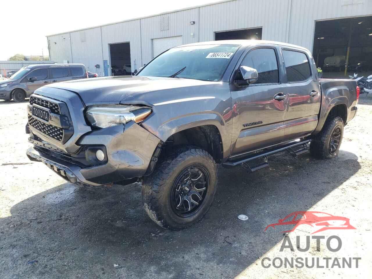 TOYOTA TACOMA 2017 - 5TFAX5GNXHX082224