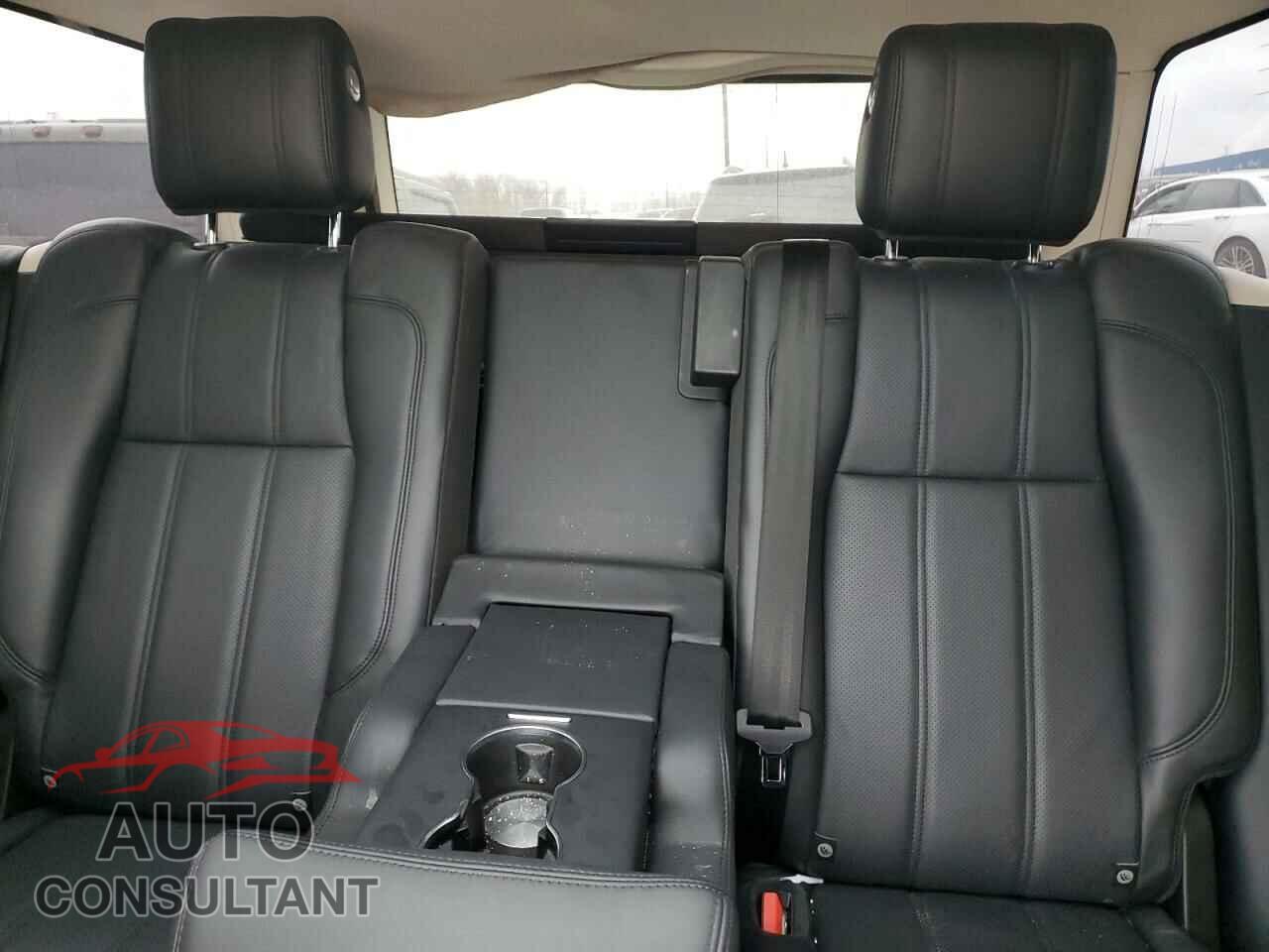 LAND ROVER RANGEROVER 2014 - SALGS3TF8EA177447