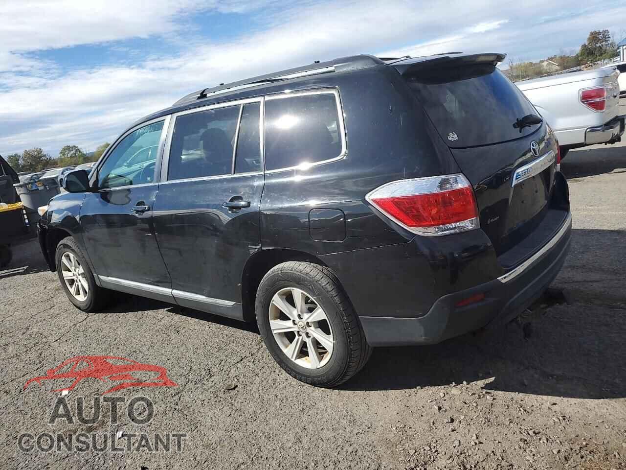 TOYOTA HIGHLANDER 2011 - 5TDBK3EH6BS066961