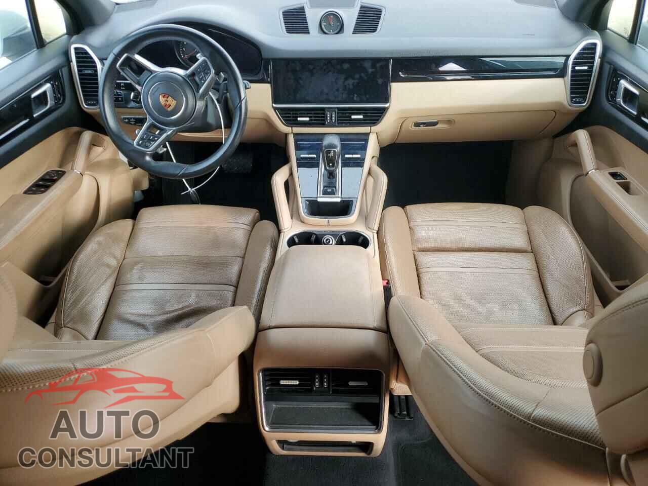 PORSCHE CAYENNE 2019 - WP1AA2AY8KDA04132