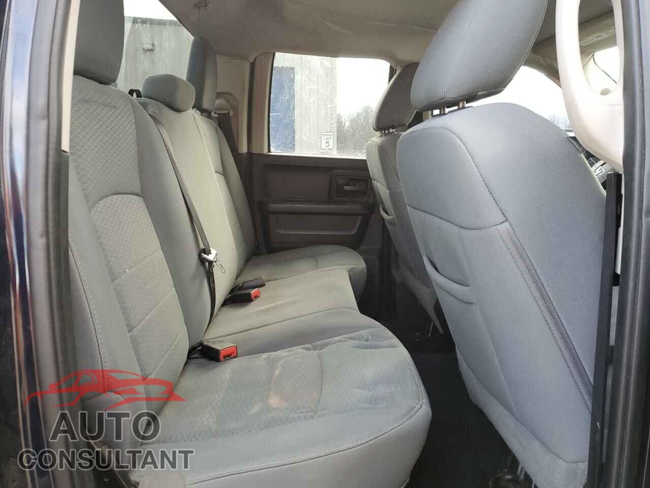 DODGE RAM 1500 2013 - 1C6RR7FT7DS593266
