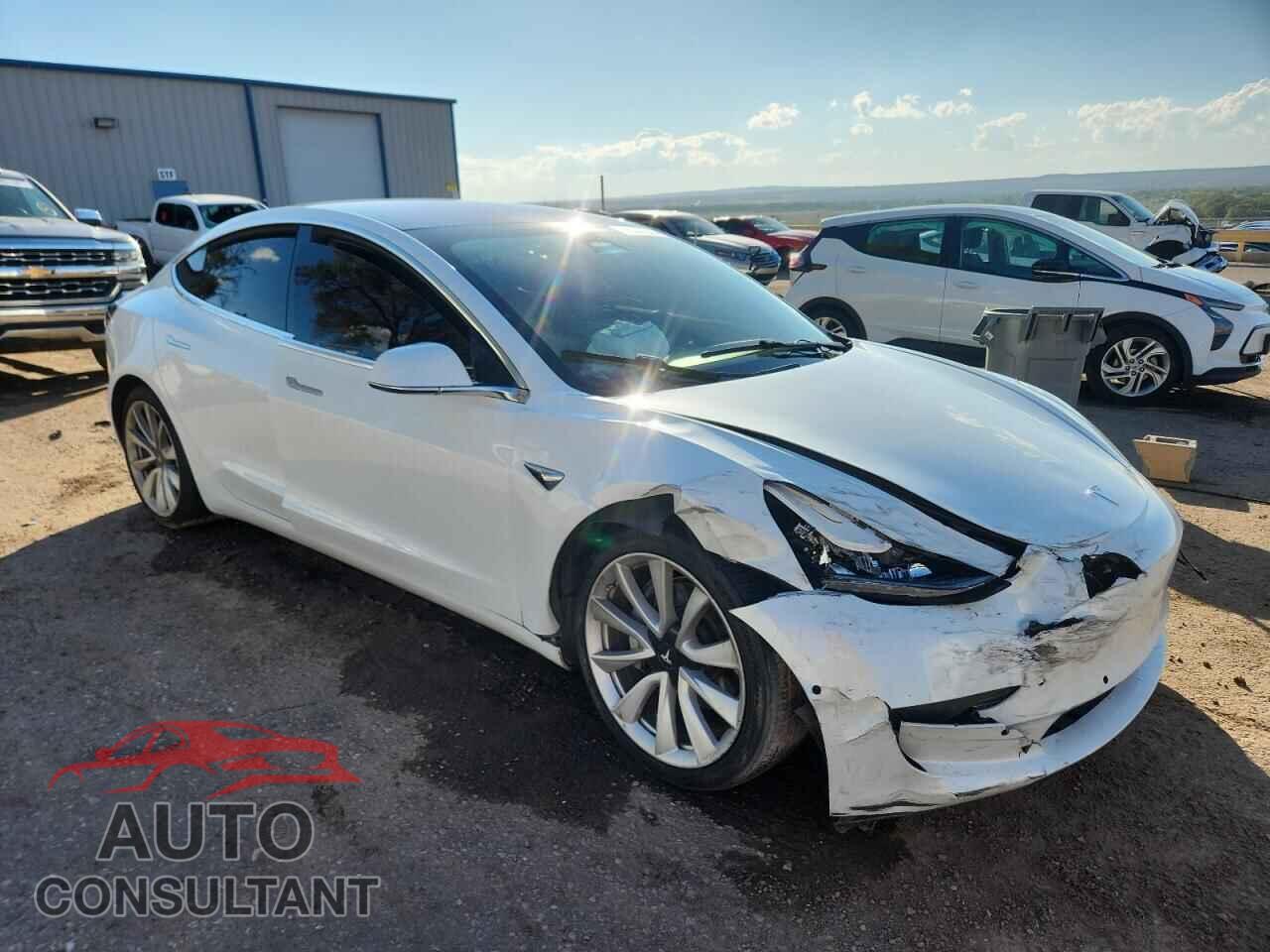 TESLA MODEL 3 2018 - 5YJ3E1EB2JF092214