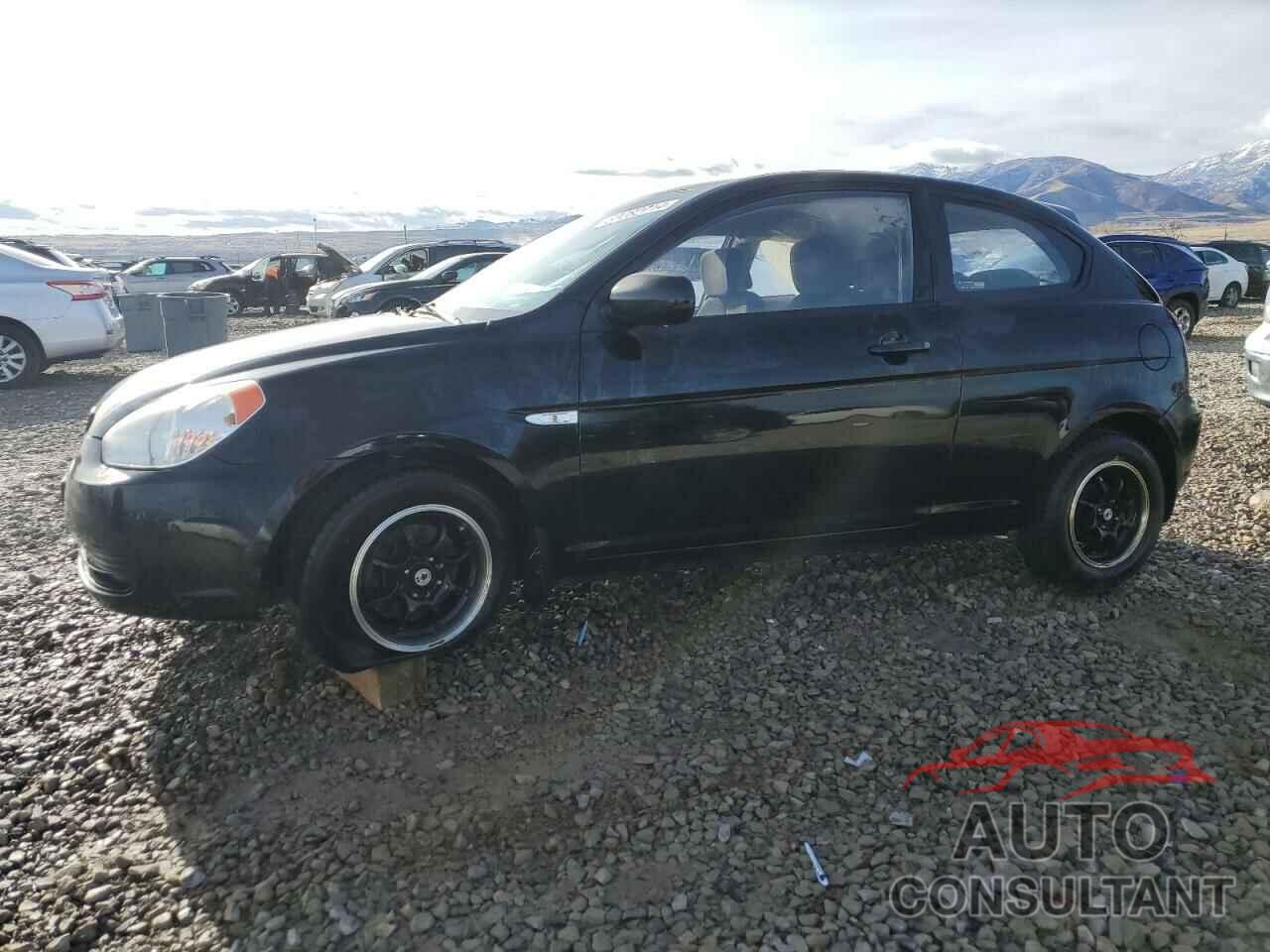 HYUNDAI ACCENT 2011 - KMHCM3AC4BU188749