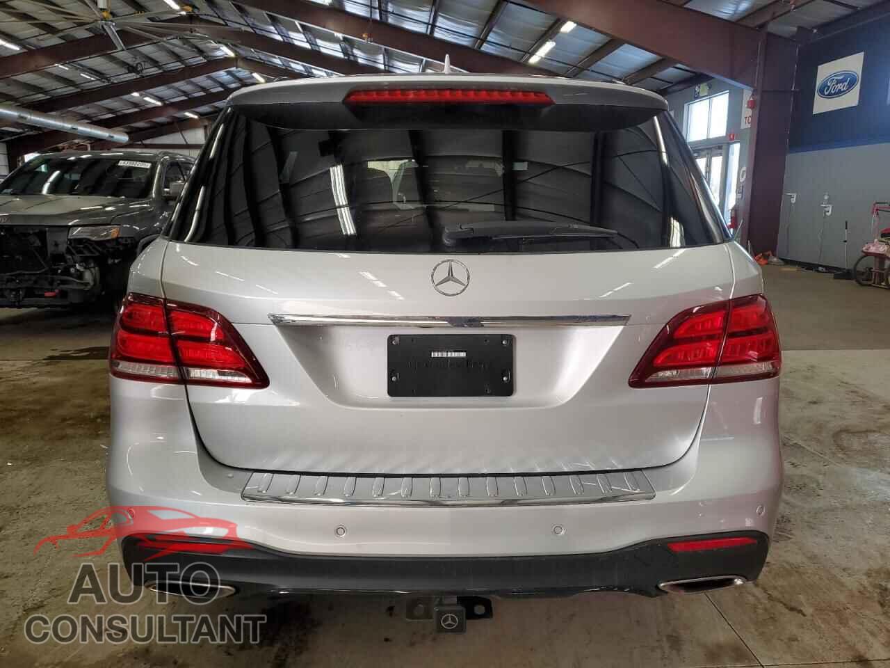 MERCEDES-BENZ GLE-CLASS 2016 - 4JGDA5GB4GA767501