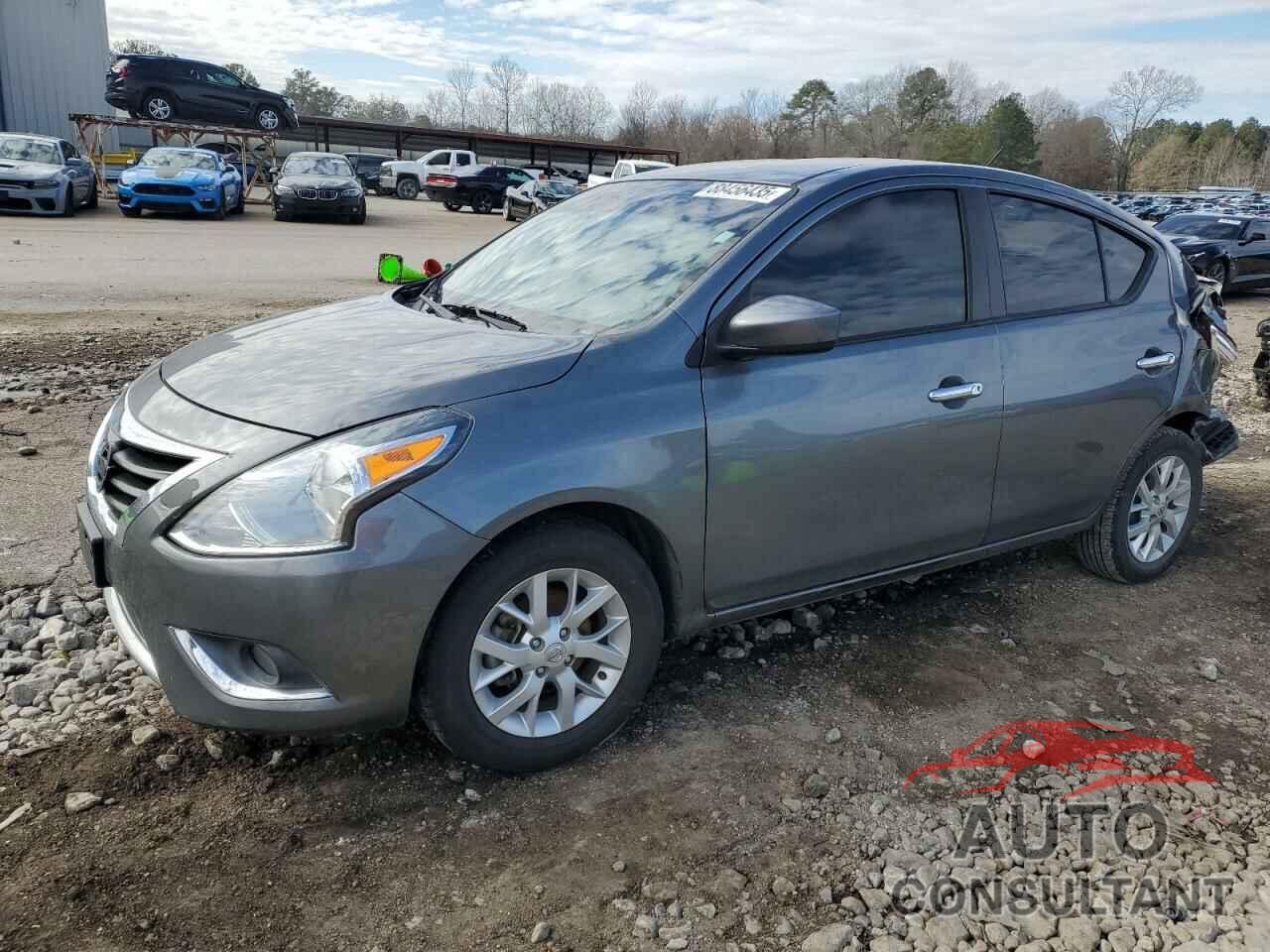 NISSAN VERSA 2018 - 3N1CN7AP3JL881108