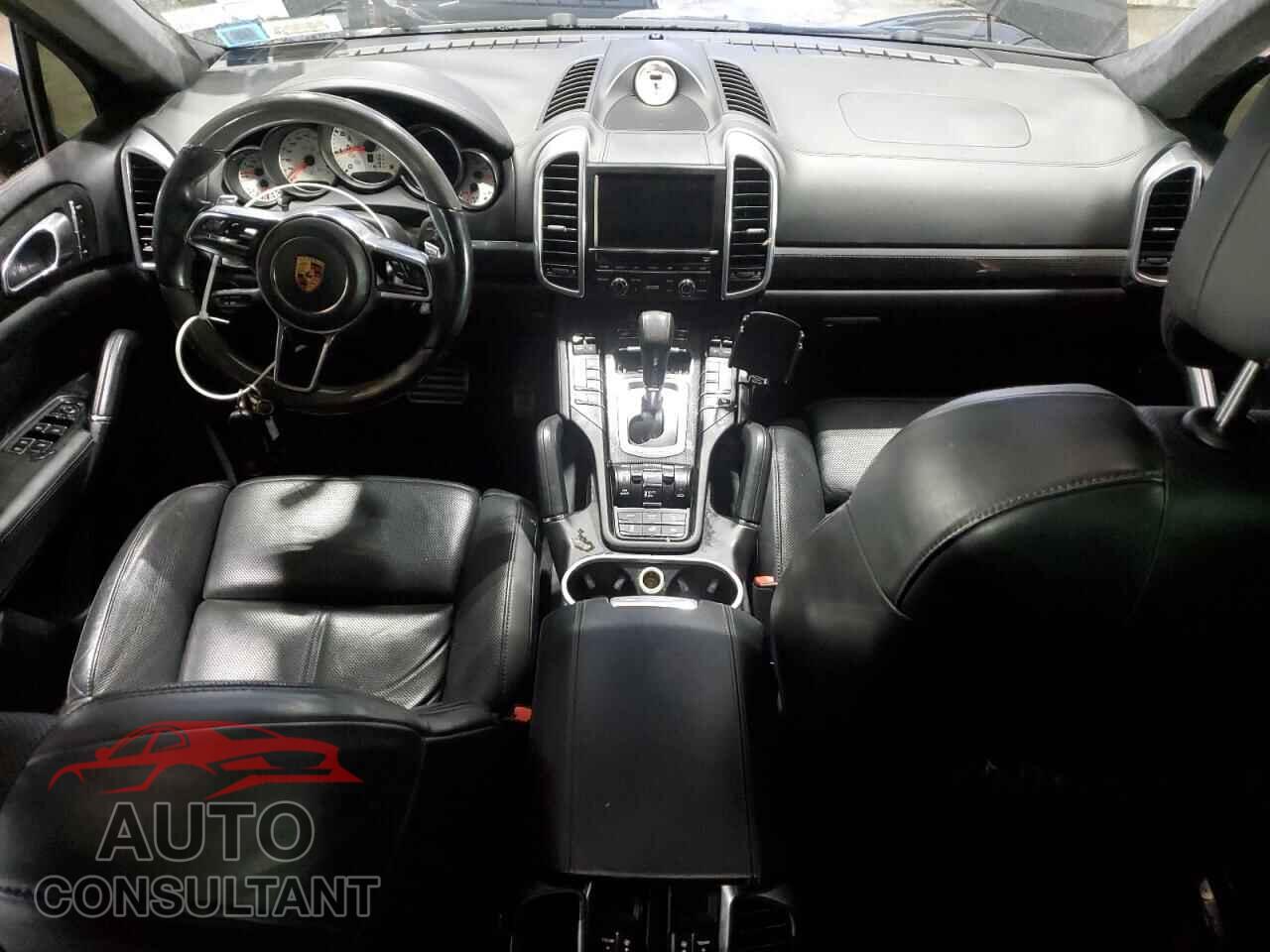 PORSCHE CAYENNE 2016 - WP1AC2A2XGLA86089