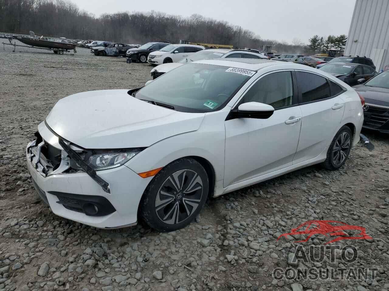HONDA CIVIC 2018 - JHMFC1F30JX024833