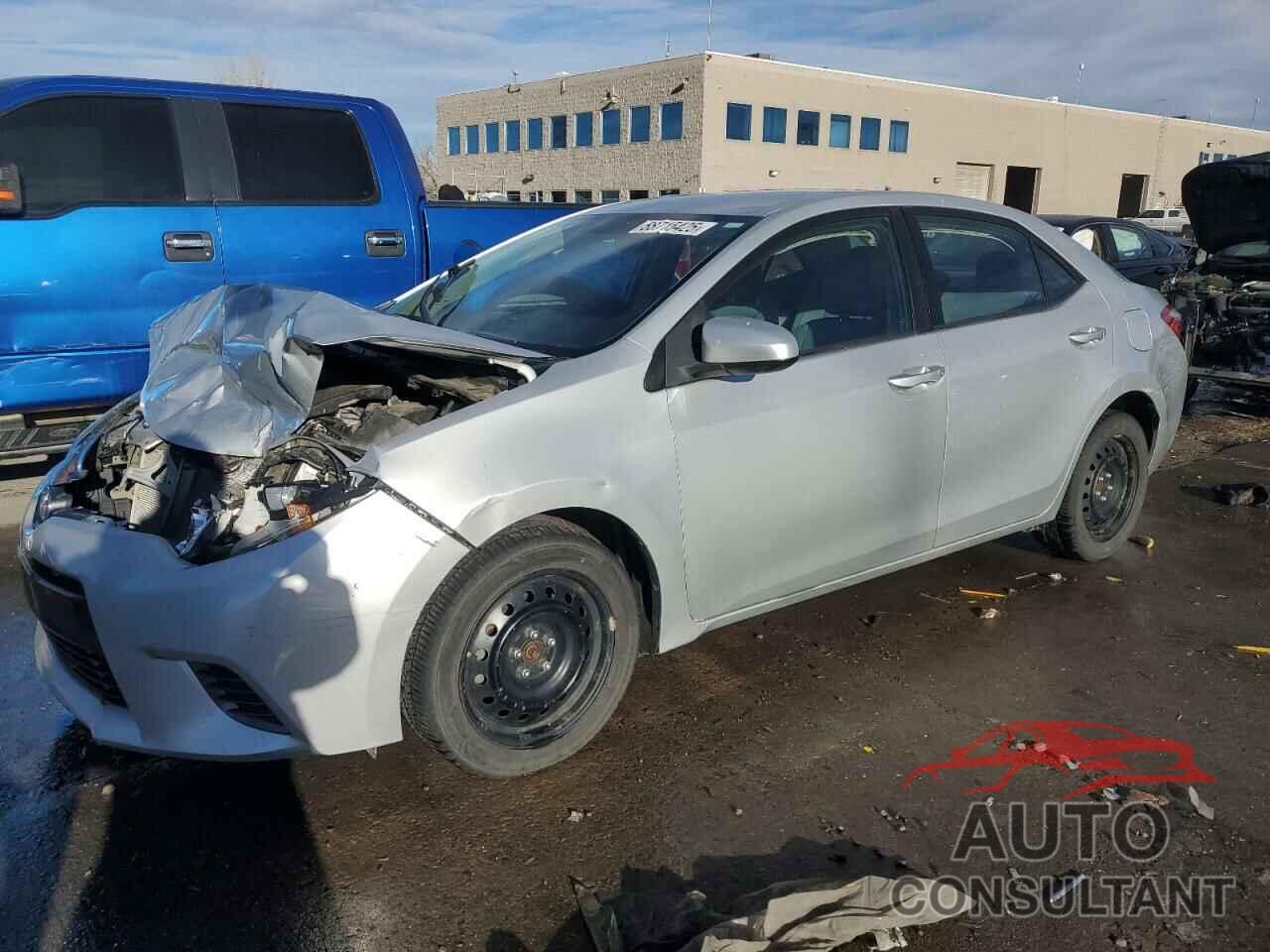 TOYOTA COROLLA 2015 - 5YFBURHE6FP204155