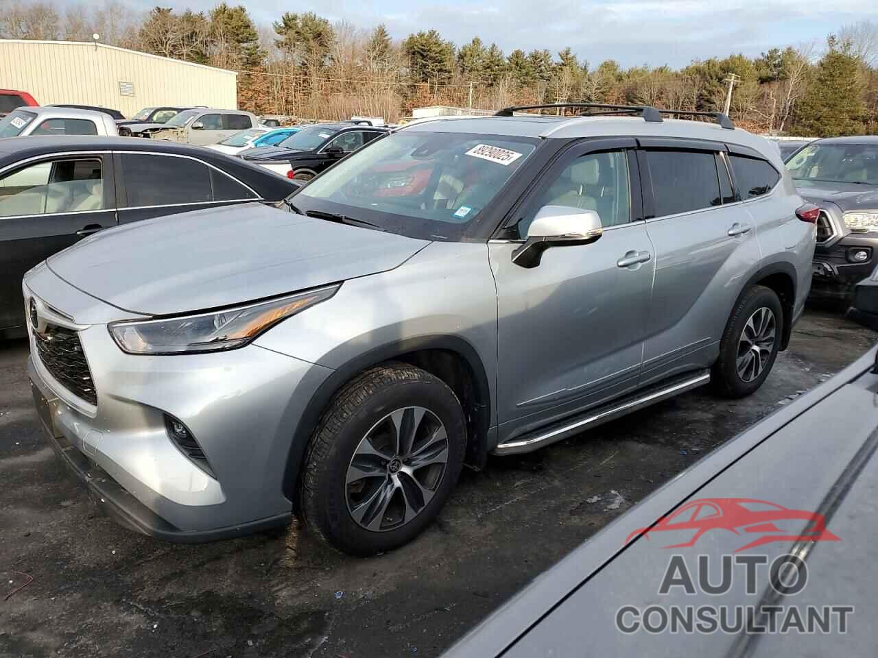 TOYOTA HIGHLANDER 2022 - 5TDGZRBH9NS561457