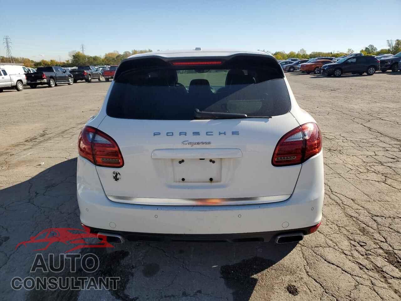 PORSCHE CAYENNE 2012 - WP1AA2A2XCLA06130