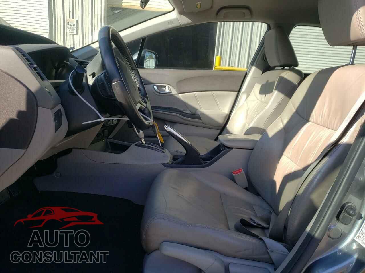 HONDA CIVIC 2012 - JHMFB4F35CS009247