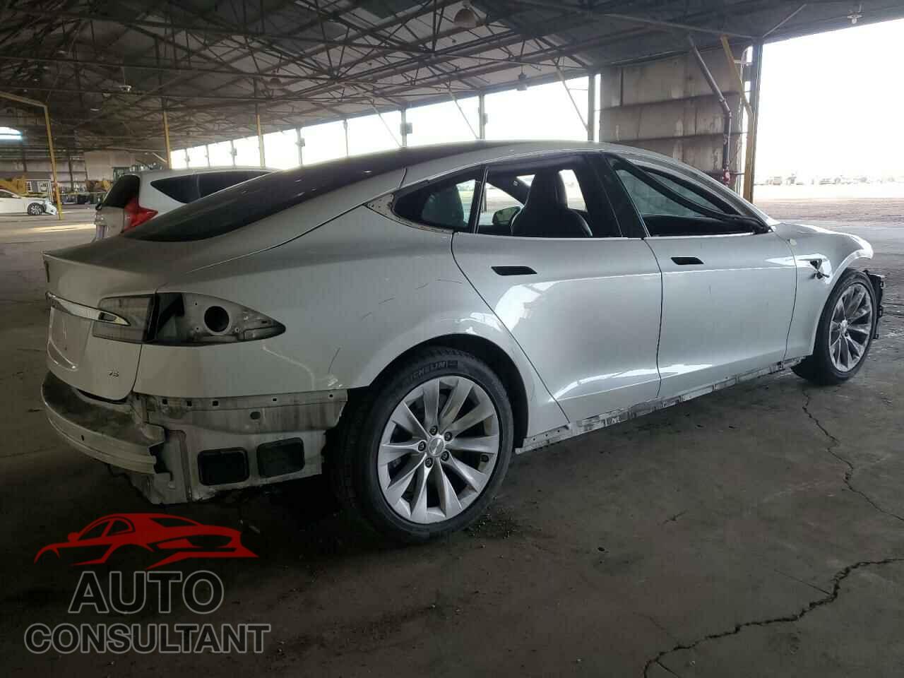TESLA MODEL S 2017 - 5YJSA1E10HF202816