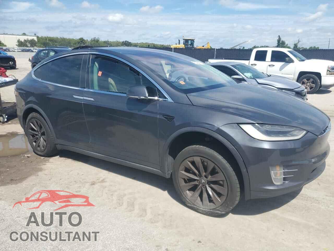 TESLA MODEL X 2017 - 5YJXCBE2XHF059257
