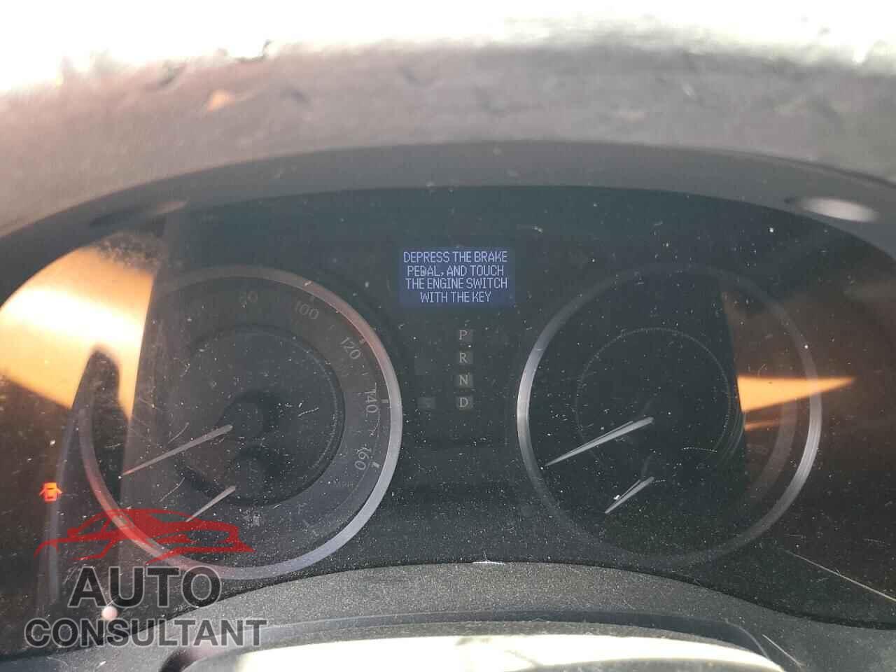 LEXUS IS 2011 - JTHFF2C26B2519674