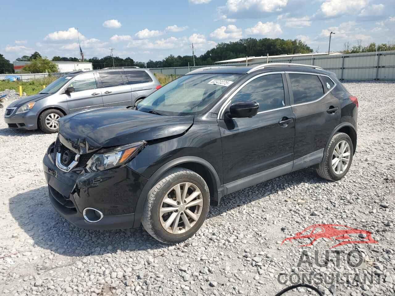 NISSAN ROGUE 2017 - JN1BJ1CP2HW014742