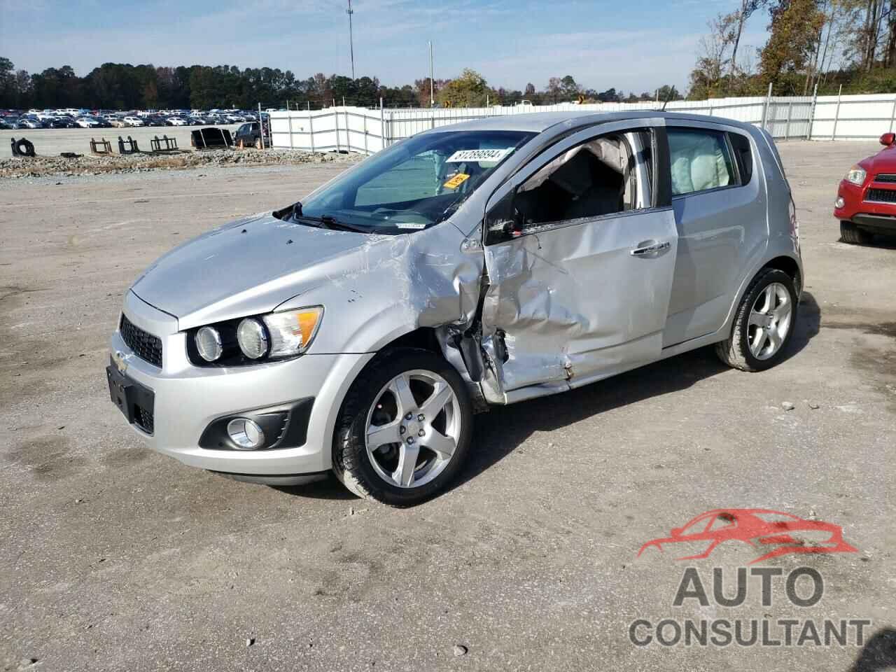 CHEVROLET SONIC 2016 - 1G1JE6SBXF4198460
