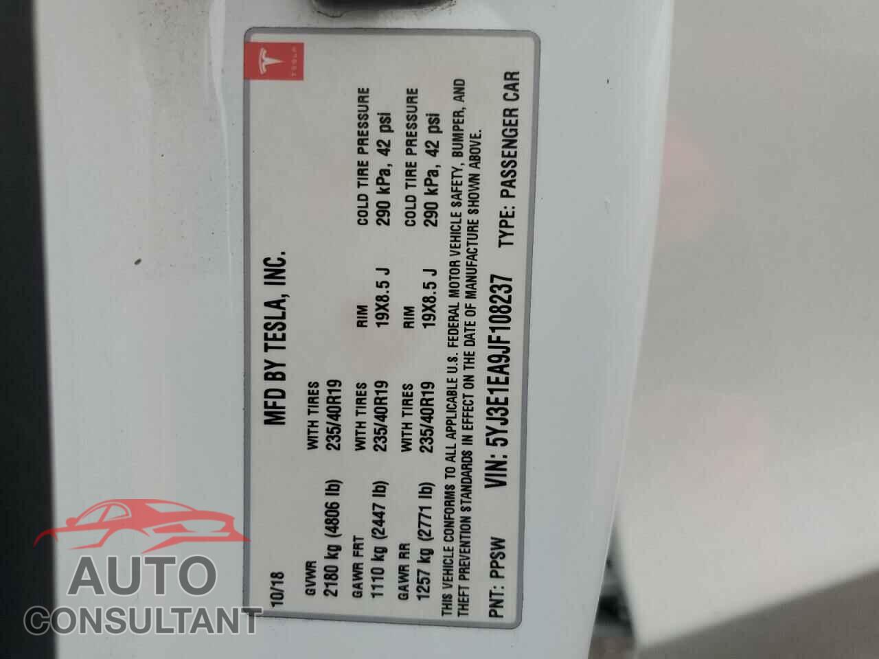 TESLA MODEL 3 2018 - 5YJ3E1EA9JF108237