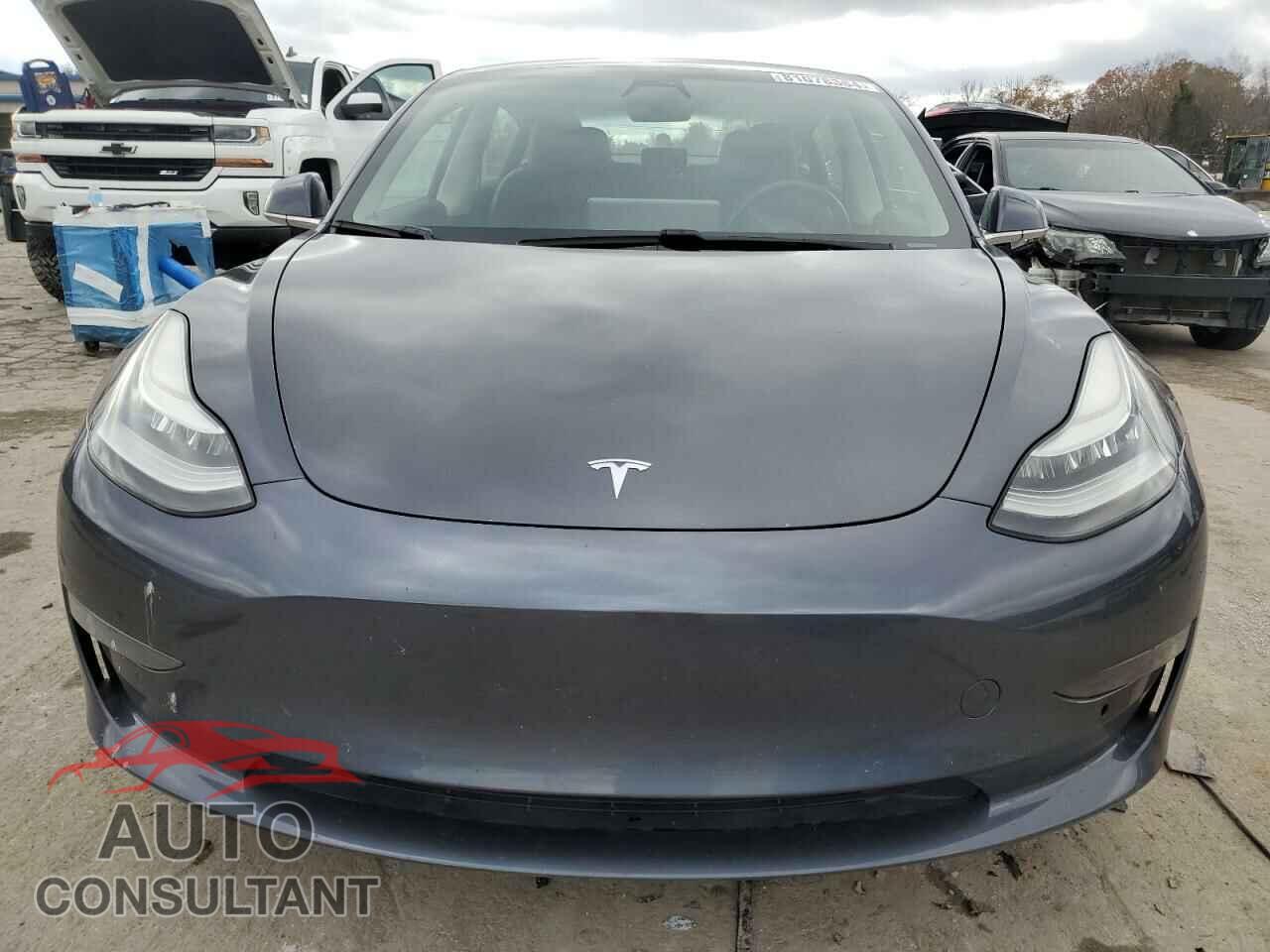 TESLA MODEL 3 2020 - 5YJ3E1EA2LF658236