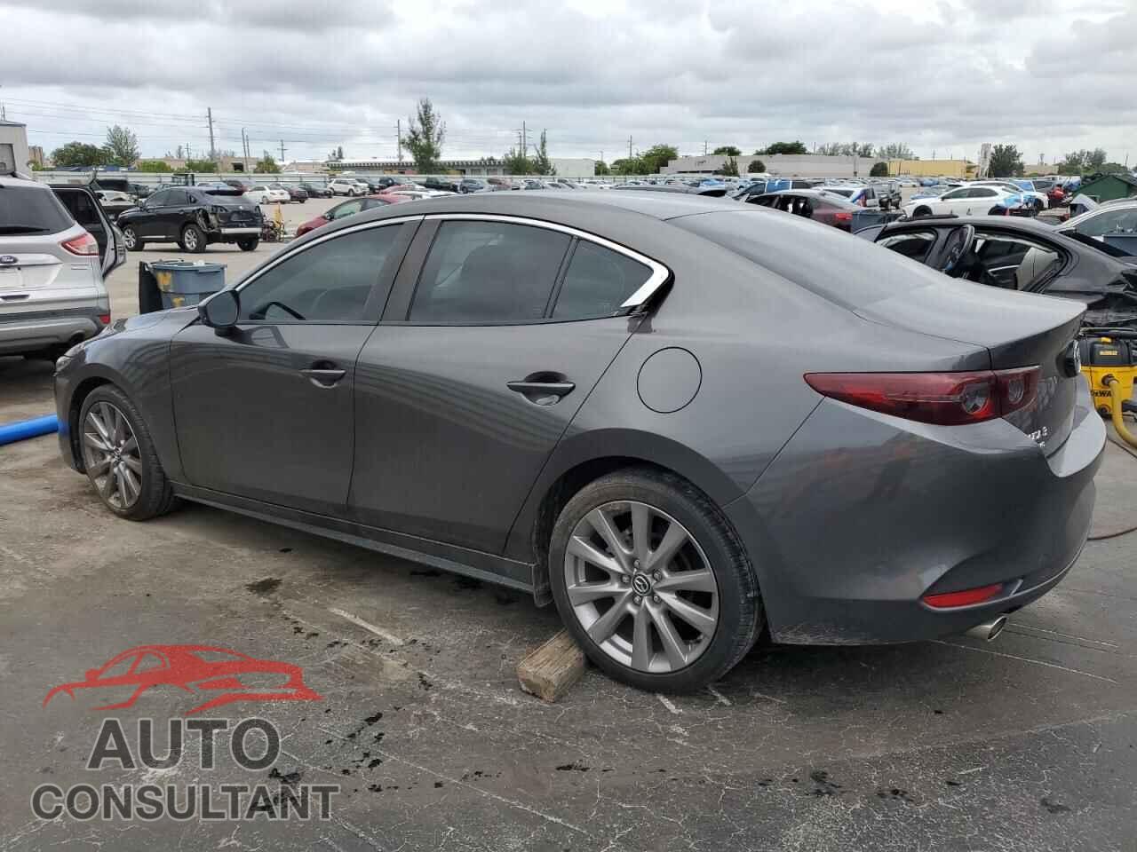 MAZDA 3 2021 - 3MZBPBCL6MM200094